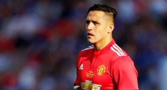 Struggling Sanchez facing fight to justify United investment