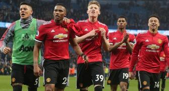 Manchester derby: United thriving as underdogs