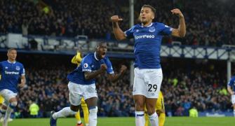 Football Roundup: Substitutes set up Everton win over Palace