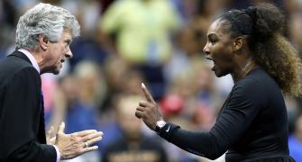Serena's US Open treatment divides tennis world