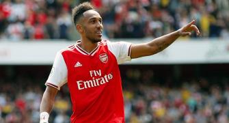 Aubameyang joins Barca as free agent