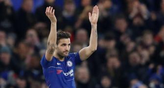 Chelsea's Sarri backs Fabregas exit amid talk of Monaco switch