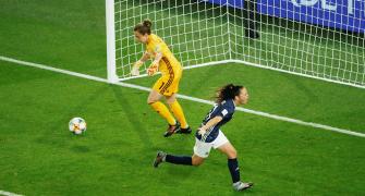 Women's WC: Scotland out as Argentina snatch draw