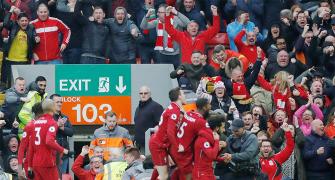 EPL PHOTOS: Liverpool back on top