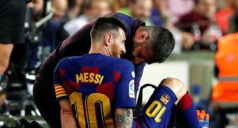 PIX: Messi limps off in Barca's win over Villarreal