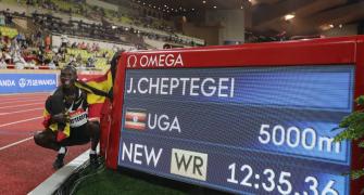 Cheptegei breaks 5,000m record on athletics' return