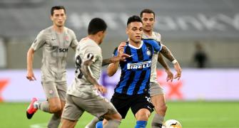 Europa PIX: Inter demolish Shakhtar to reach final