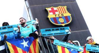Barca look for stadium sponsor to fight coronavirus