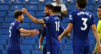 PIX: Chelsea win to boost Champions League chances