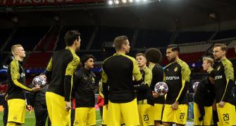 Borussia Dortmund players test negative for COVID-19