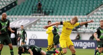PIX: Dortmund ease past Wolfsburg; Goetze set to leave