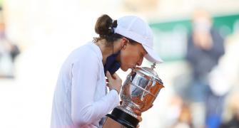 PICS: Polish teenager Swiatek wins French Open
