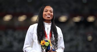 'Simply amazing' Felix wins record 10th Olympic medal