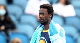 I have no confidence, cries Monfils after early exit