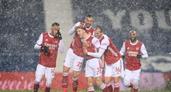 EPL PIX: Arsenal thrash woeful West Brom 4-0