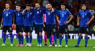 Euro: Italy show ability to suffer and entertain