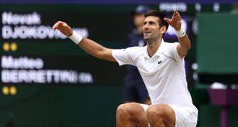 Federer congratulates Djokovic on 20th Grand Slam