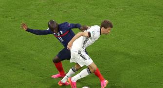 Euro: Pogba stars while Kante knits France together