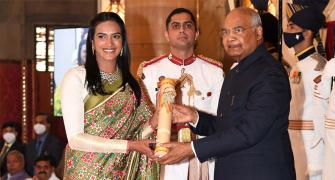PIX: Padma Bhushan for Sindhu; Rani gets Padma Shri