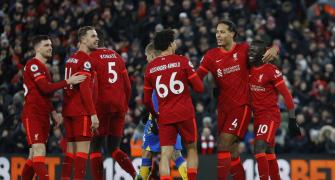PICS: Liverpool, Arsenal score easy wins