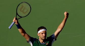 Dimitrov fights back to stun US Open champ Medvedev