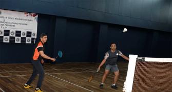 Padukone launches badminton coaching program in Mumbai