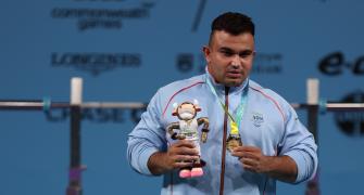 Powerlifter Sudhir wins CWG Para heavyweight gold