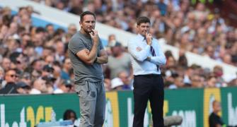 How Gerrard outfoxed Lampard in first managerial clash
