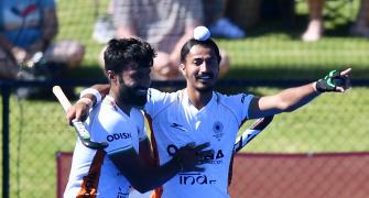Australia rout India in 4th Test, seal hockey series