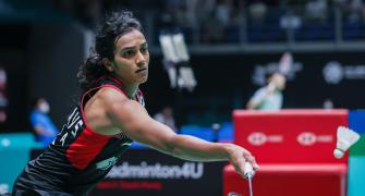 Singapore Open: Sindhu in semis; heartbreak for Saina