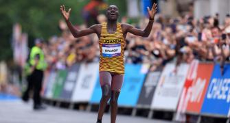 Kiplangat takes wrong turn on way to CWG marathon gold