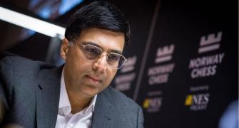 Norway chess: Anand beats Radjabov