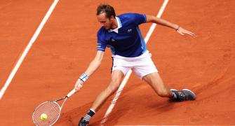 French Open PIX: Medvedev eases into third round