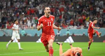 World Cup: Bale penalty earns Wales 1-1 draw with US