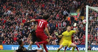EPL PIX: Late Liverpool goal denies Arsenal victory