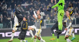 Serie A: Juventus down wasteful Napoli to go back top