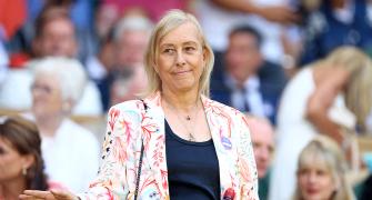 Navratilova diagnosed with throat and breast cancer