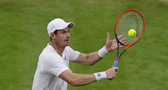 Murray's Wimbledon drama ends on a cliff-hanger