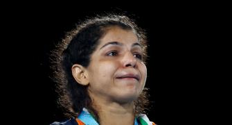 Govt is trying to break unity of the wrestlers: Sakshi