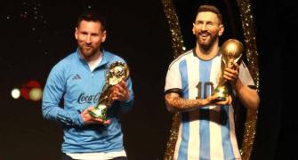 Messi statue to stand next to Maradona, Pele