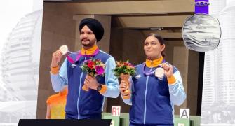 Asian Games: Shooters Sarabjot-Divya win silver!