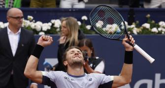 Ruud defeats Tsitsipas to win Barcelona Open