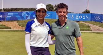 Golfer Diksha unscathed in car accident in Paris