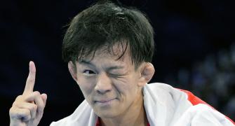 'Same 50g': Olympic champ Higuchi consoles Vinesh