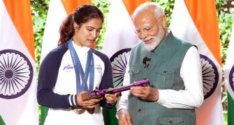 SEE: Manu Bhaker coaches Modi on pistol