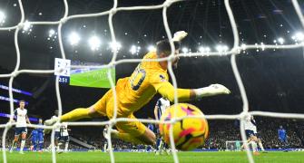 EPL PIX: Chelsea stage comeback win; Arsenal stumble