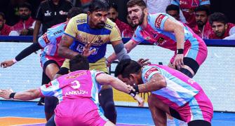 PKL: Jaipur Panthers keep playoff hopes alive