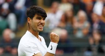 Wimbledon: Alcaraz eases past Vukic after shaky start