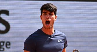 French Open final: Alcaraz roars back, forces 5th set