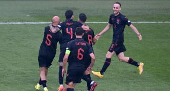 PIX: Albania strike late to hold Croatia in thriller